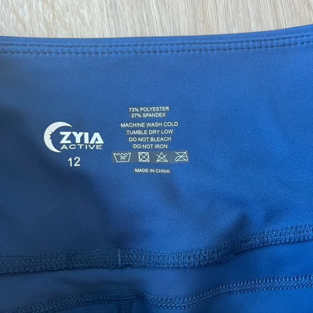 ** Zyia Active Navy Blue Pocket Brilliant Hi Rise Leggings Size 12 crop